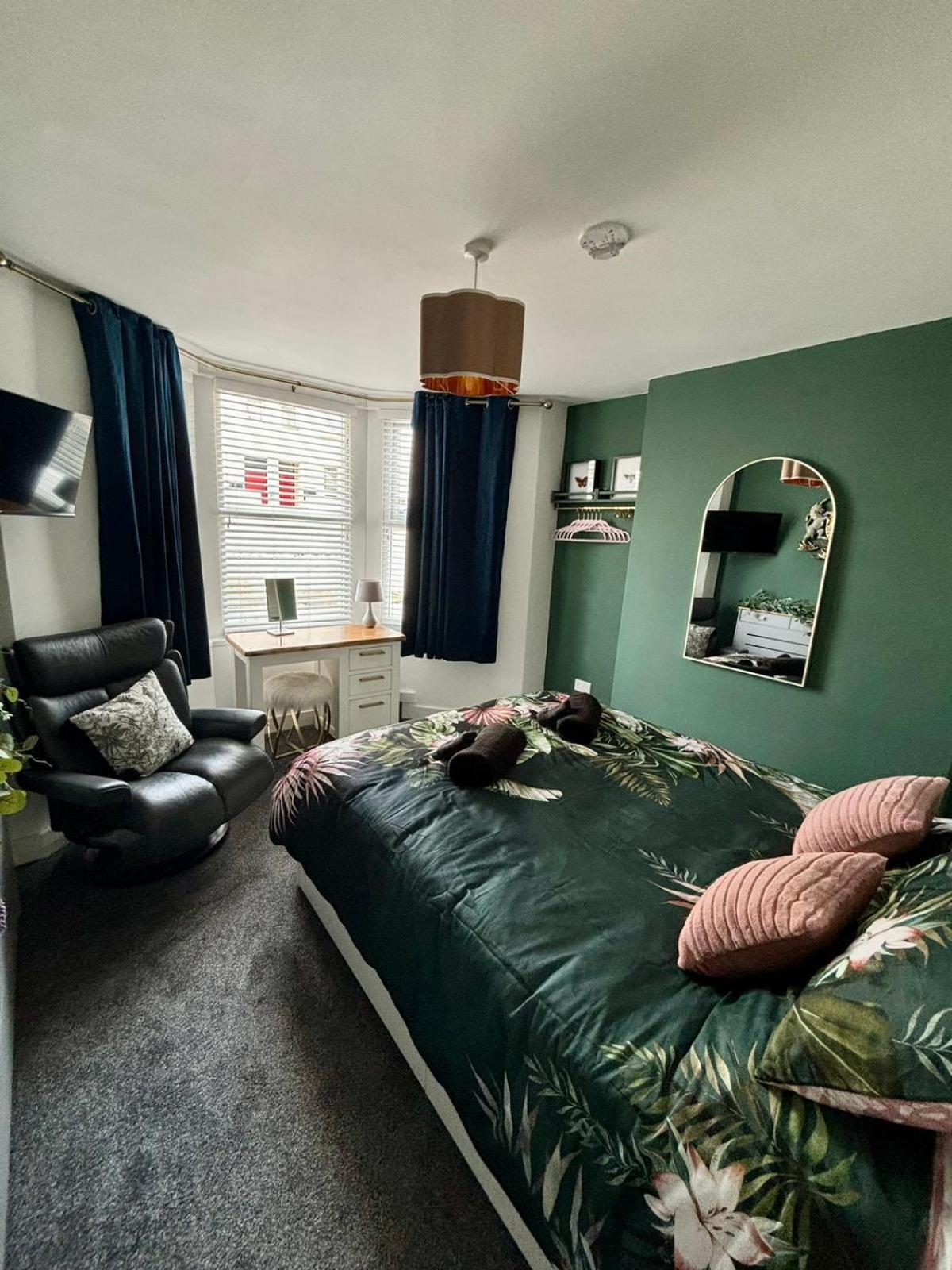 Stylish And Chic Seaside Apartment Southend-on-Sea Dış mekan fotoğraf